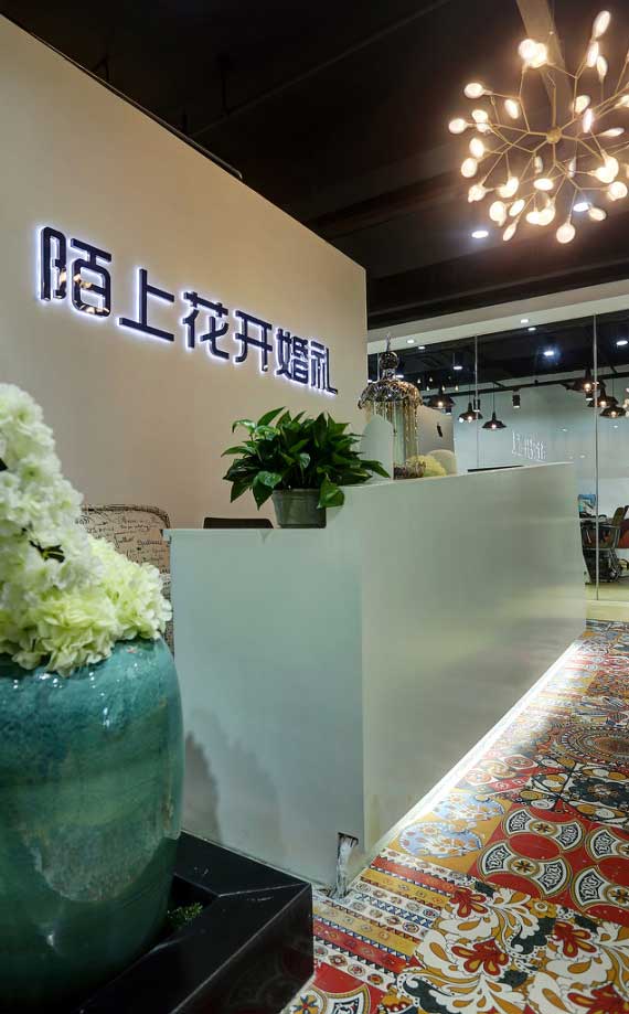 不銹鋼發(fā)光字的生產(chǎn)工藝和特點(diǎn)介紹(圖2)